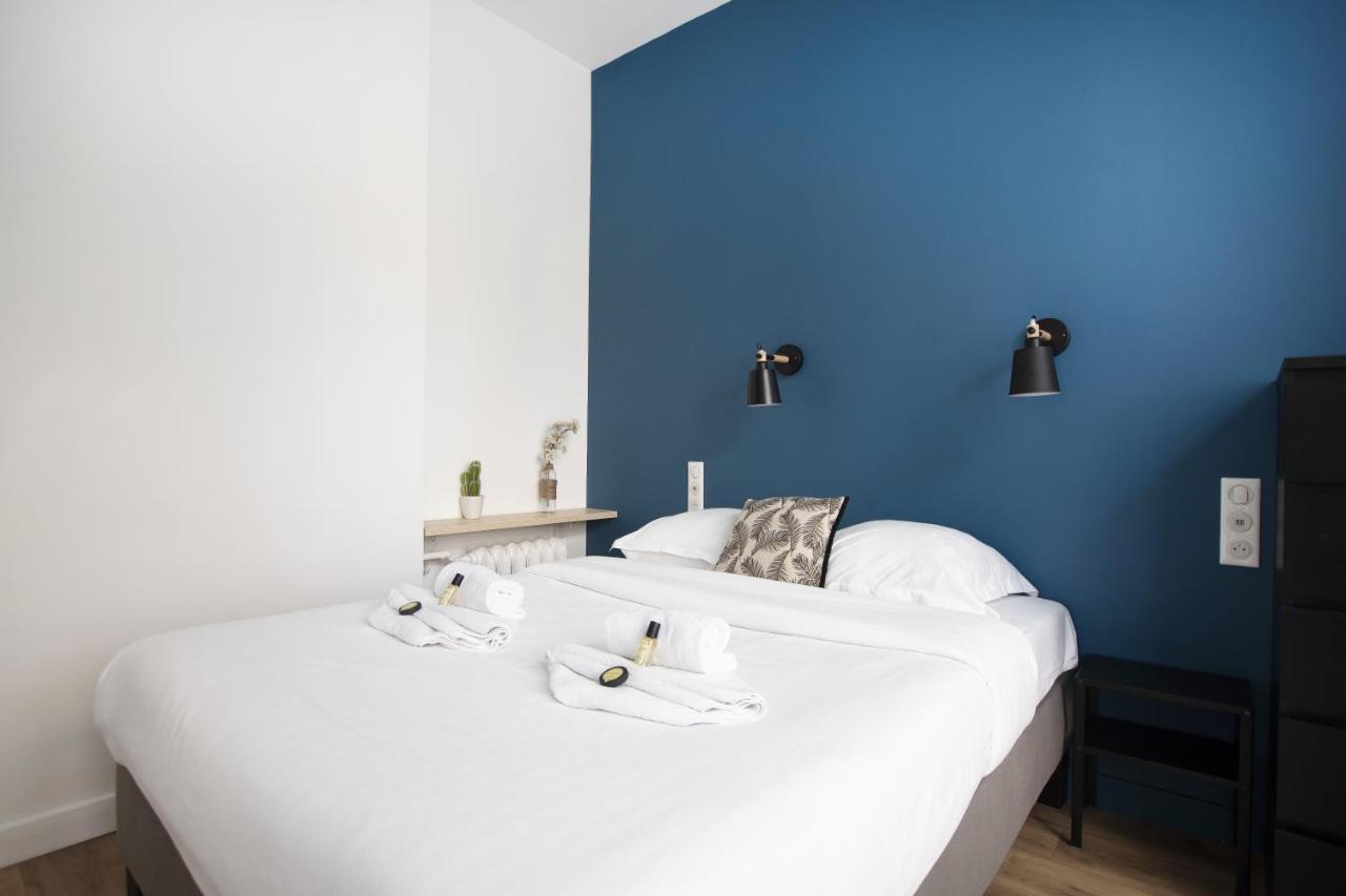Bel Appartement Idealement Situe - Tour Eiffel ปารีส ภายนอก รูปภาพ