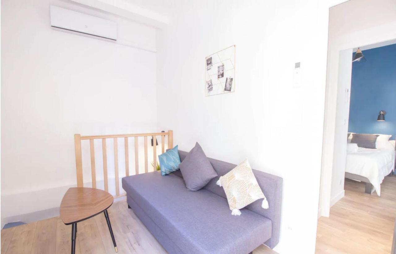 Bel Appartement Idealement Situe - Tour Eiffel ปารีส ภายนอก รูปภาพ